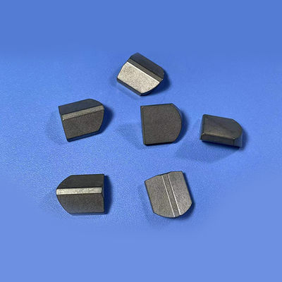 गुणवत्ता  Customized Design High Wear Resistance YG8 Material Tungsten Carbide Button for Artesian Well Drill Bits कारखाना