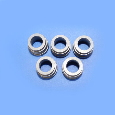 उच्च परिशुद्धता टंगस्टन स्टील रॉड स्लीव ब्लैंक प्रीफॉर्म जिसमें HRA92 कठोरता, 530-700 GPa लोचदार मापांक, और उत्कृष्ट घिसाव और संक्षारण प्रतिरोध है